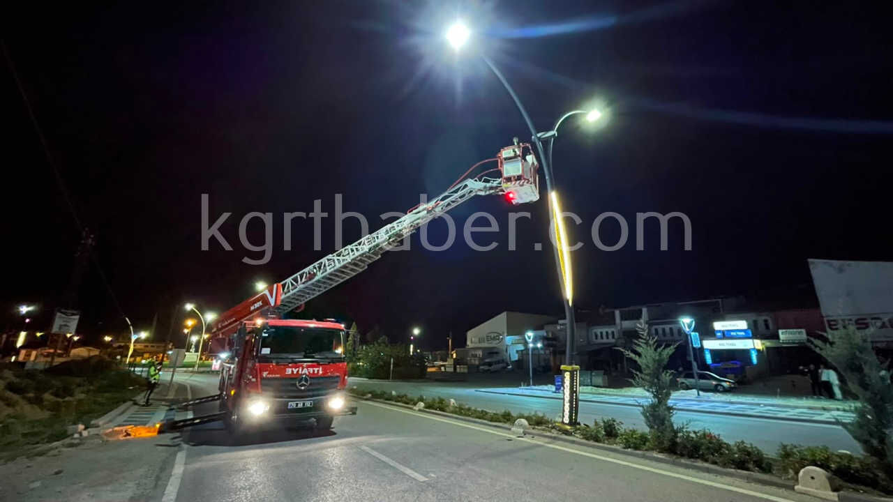 Ortaligi Savas Alanina Ceviren Surucu Kaza Yerinden Kacti2