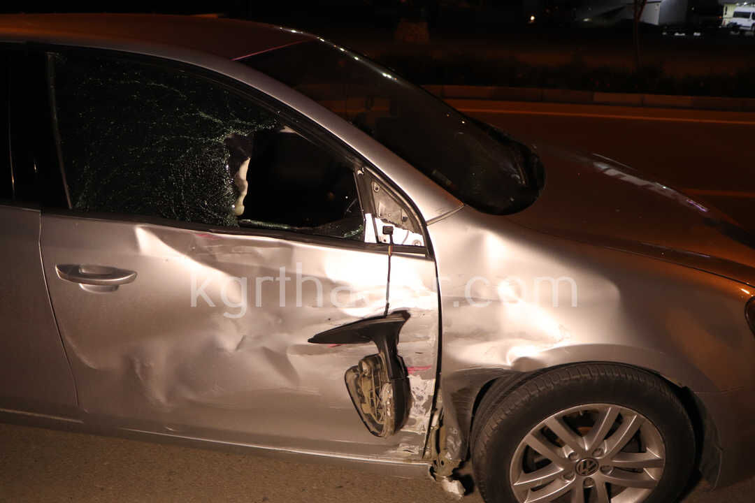 Otomobil Ile Carpisan Motosiklet Sarampole Savruldu 1 Yarali0