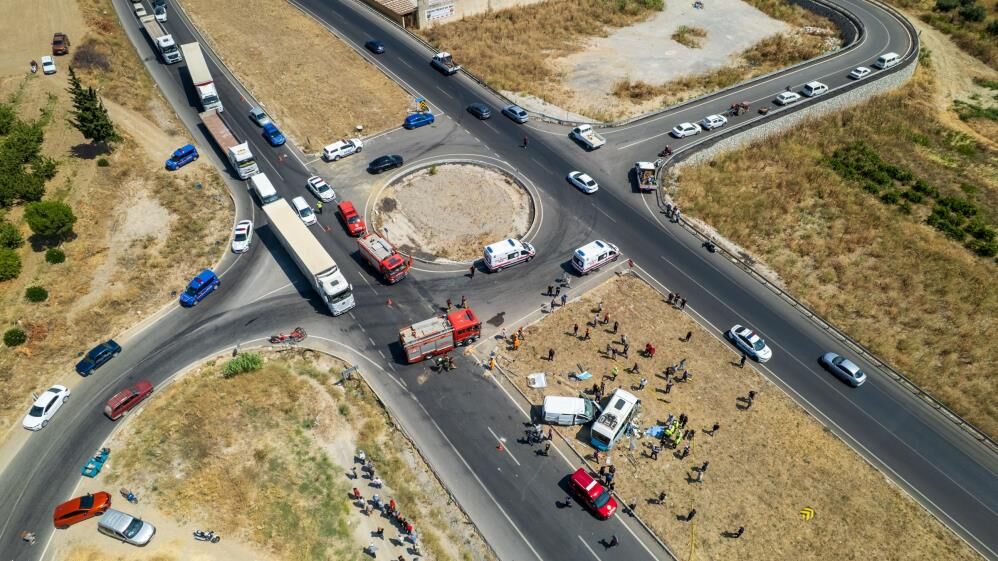Panelvanla Halk Otobusu Carpisti 1 Olu 11 Yarali3