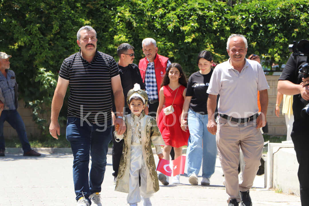 Solenin En Kucuk Kahramani Ermenekli Muhammet14