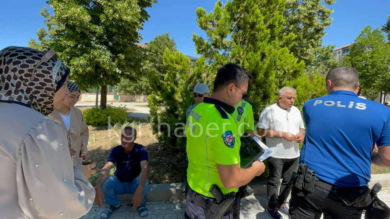 Surucu Adayinin Ani Fren Egitimi Kazayla Sonuclandi 1 Yarali4