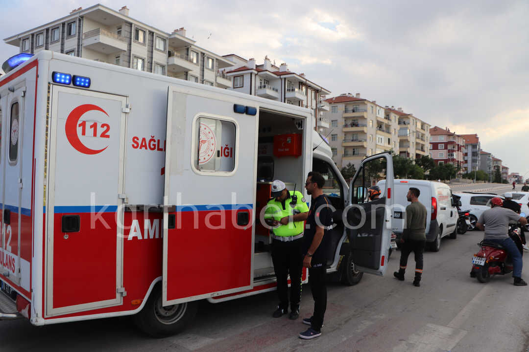 Tip Fakultesi Ogrencilerinin Bulundugu Arac Takla Atti 4 Yarali10