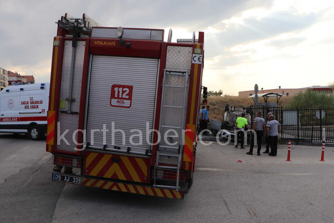 Tip Fakultesi Ogrencilerinin Bulundugu Arac Takla Atti 4 Yarali8