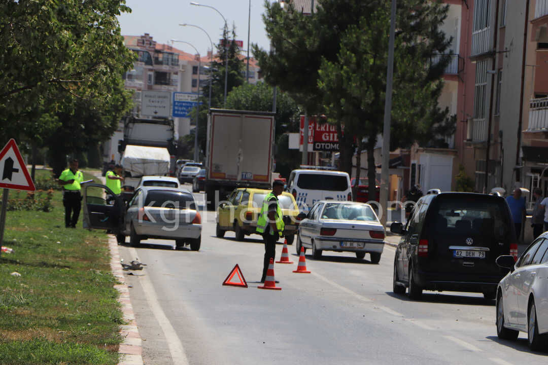 Tirin Dorsesine Carpan Otomobil Hurdaya Dondu 1I Agir 3 Yarali4-1