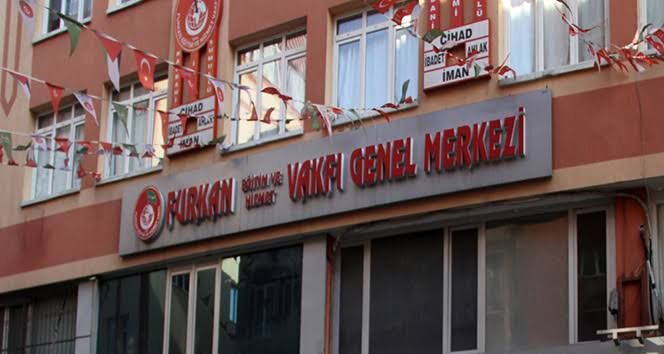 Furkan Vakfina Safak Operasyonu Alparslan Kuytul Ve Esi Gozaltinda (1)