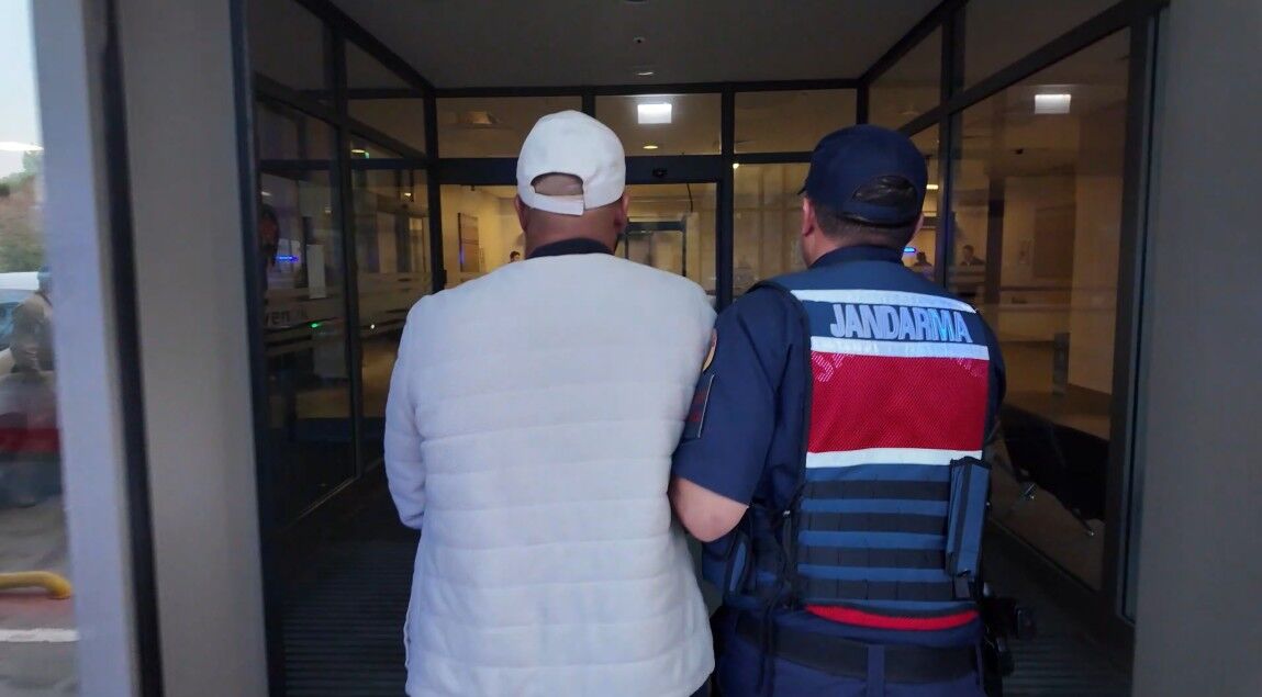 Karaman Dahil 30 Ilde Deas Operasyonu 104 Supheli Yakalandi (2)