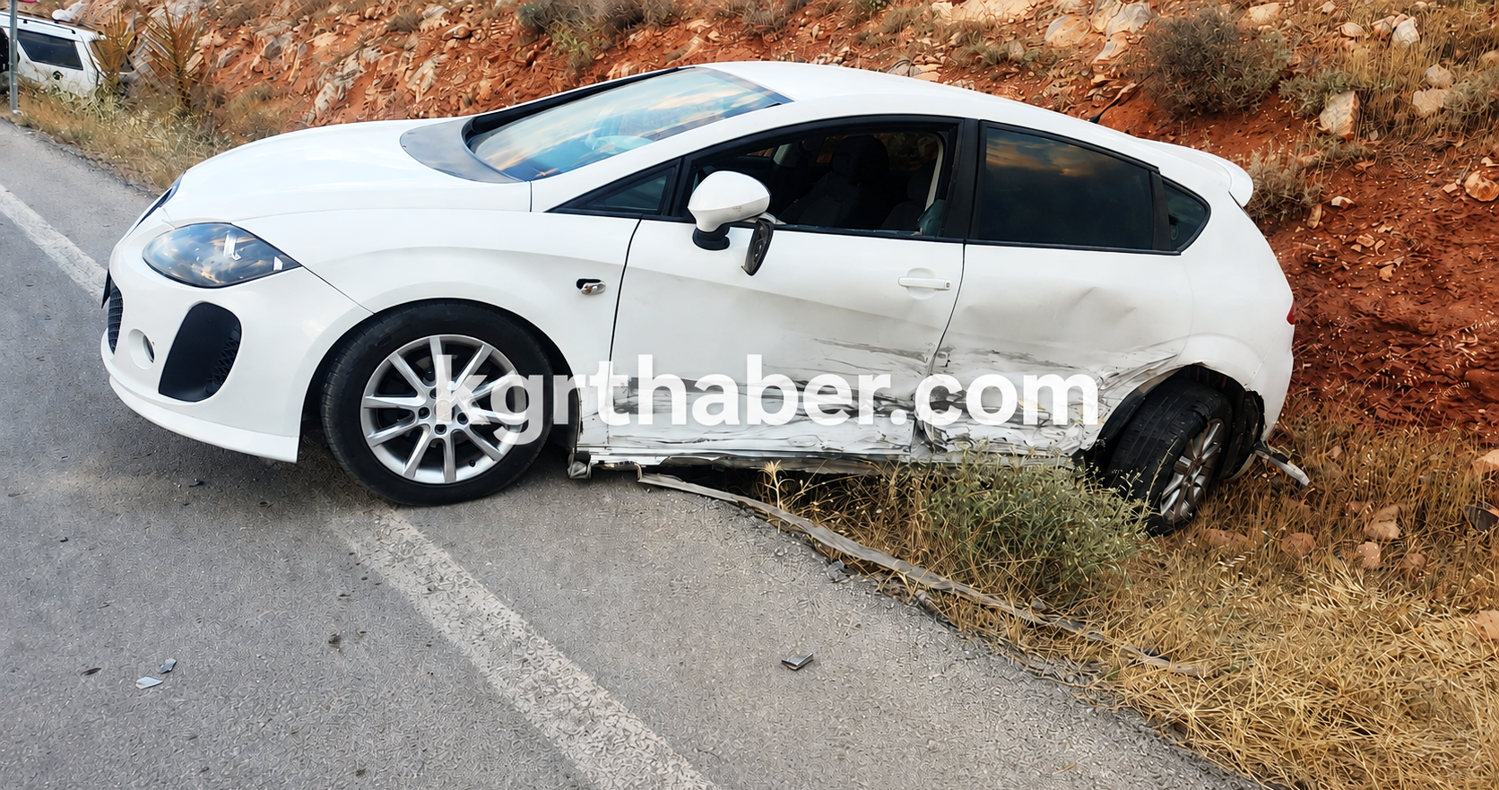 Karamanda 440 Promil Alkollu Surucu Kazaya Sebebiyet Verdi 8 Yarali2