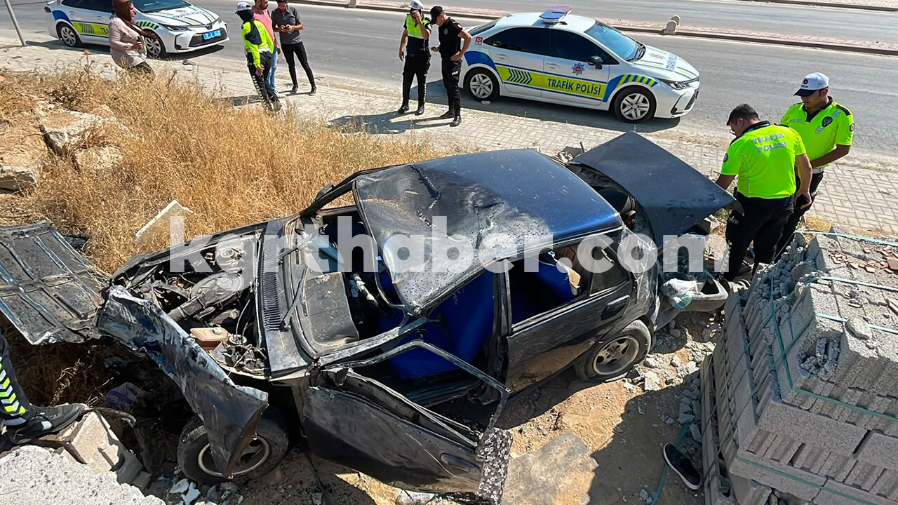 Karamanda Arac Defalarca Takla Atti Kadin Surucu Yarali1