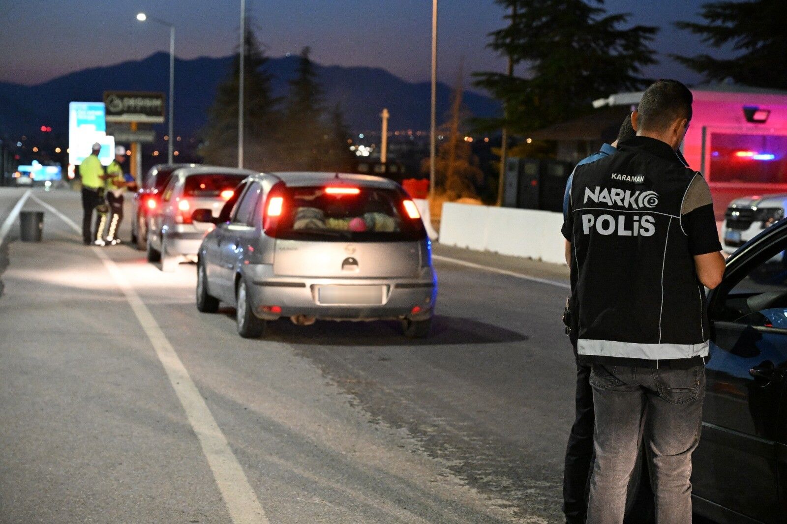Karamanda Arananlara Gecit Yok 6 Tutuklama (2)