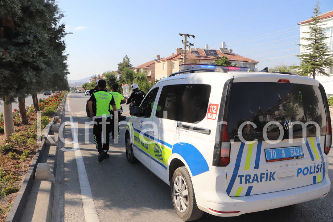 Karamanda Devrilen Atvdeki Anne Ve 6 Yasindaki Oglu Yaralandi4