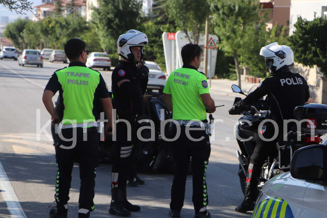 Karamanda Devrilen Atvdeki Anne Ve 6 Yasindaki Oglu Yaralandi5