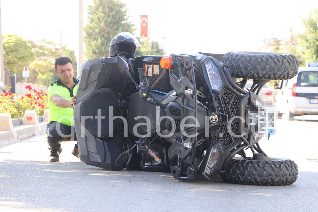 Karamanda Devrilen Atvdeki Anne Ve 6 Yasindaki Oglu Yaralandi7