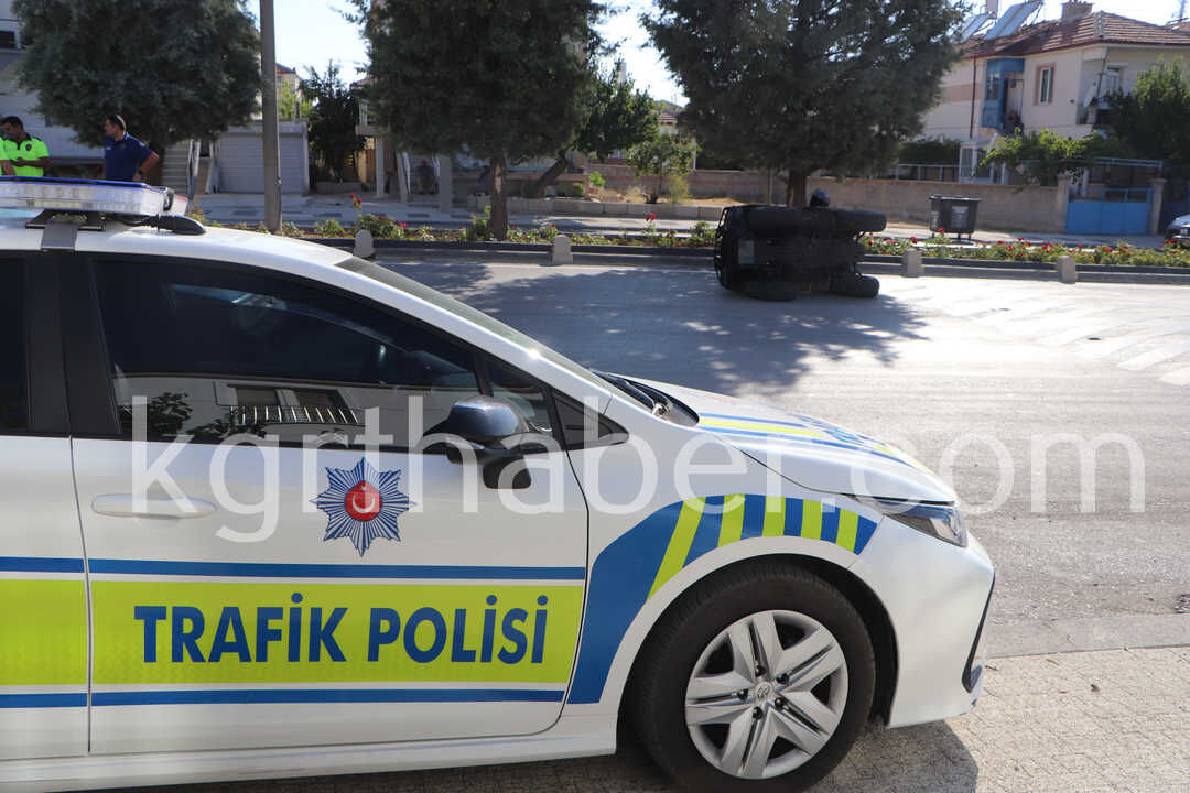 Karamanda Devrilen Atvdeki Anne Ve 6 Yasindaki Oglu Yaralandi9