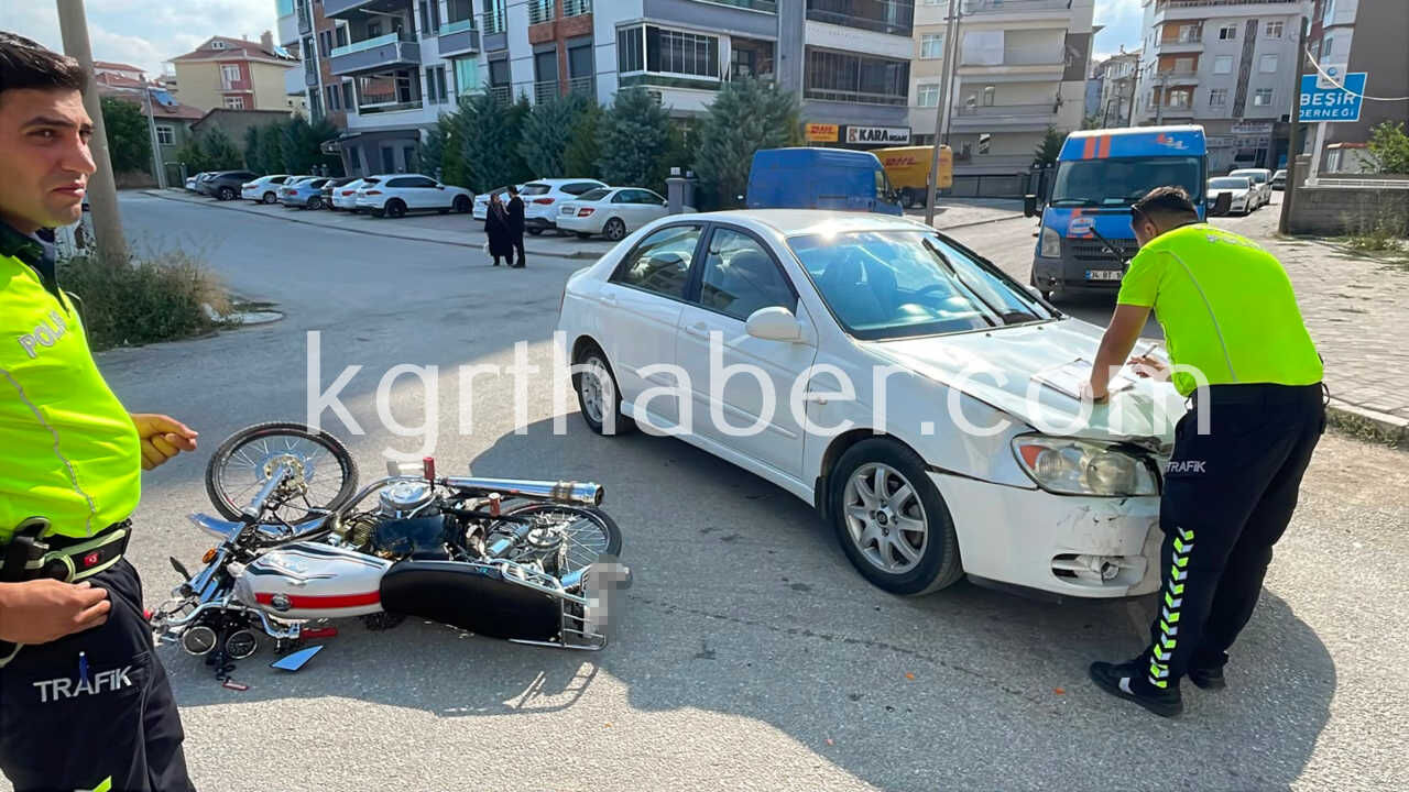 Karamanda Kazada Genc Surucu Yaralandi10