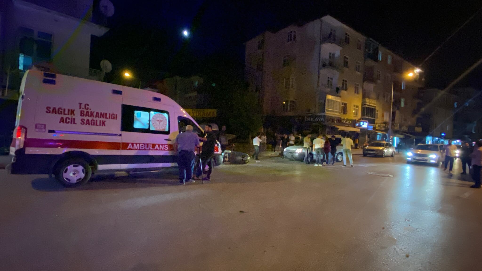 Karamanda Korkutan Carpisma 1 Kisi Yaralandi (2)