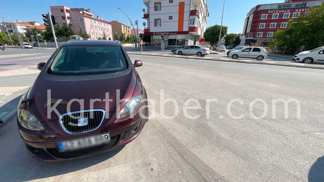 Karamanda Otomobilin Carptigi Yabanci Uyruklu Kadin Yaralandi1