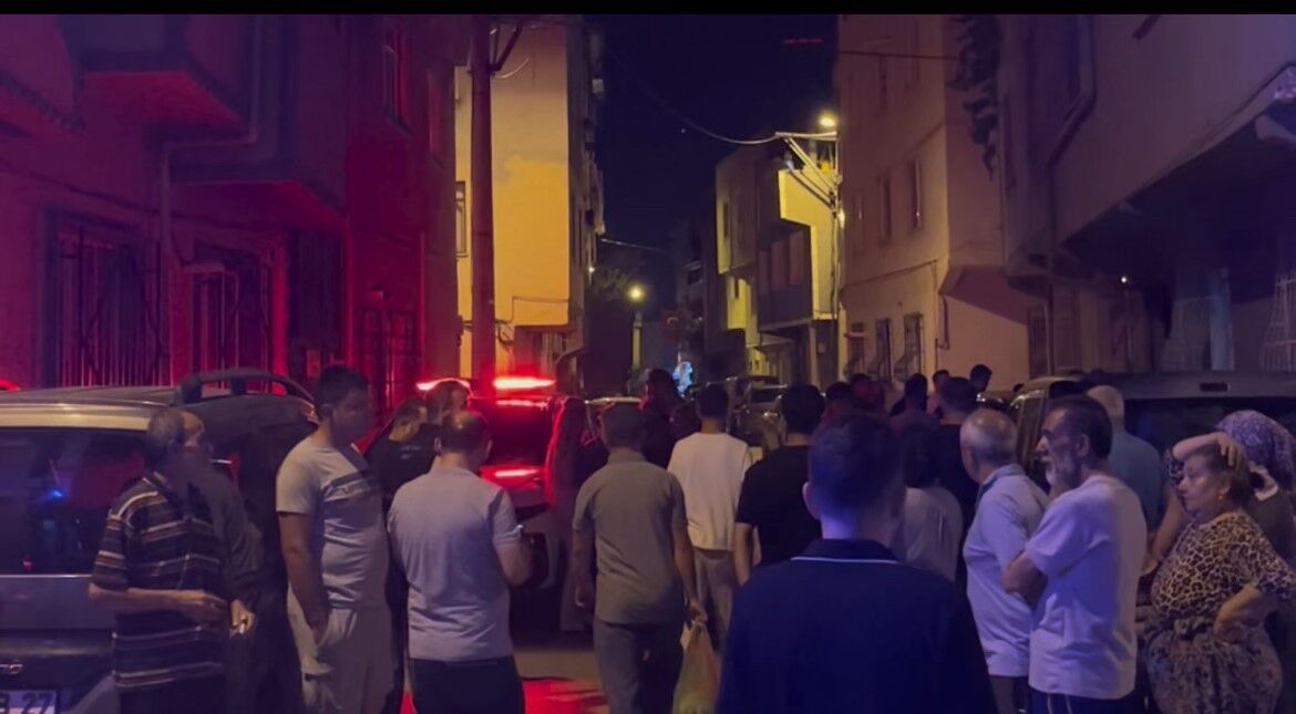 Kavgada Ilginc Detay Kilic Oyuncak Cikti (3)