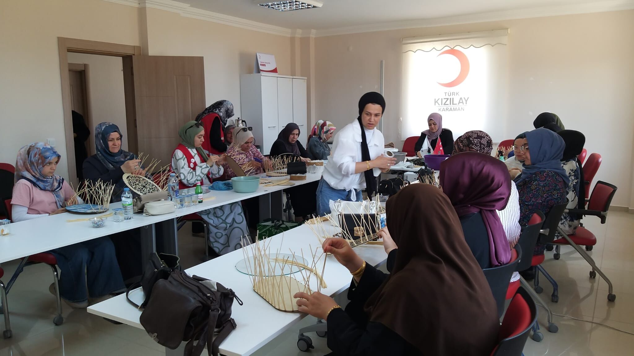 Kizilay Karaman Kadindan Aile Ve Toplum Odakli Egitimler (5)