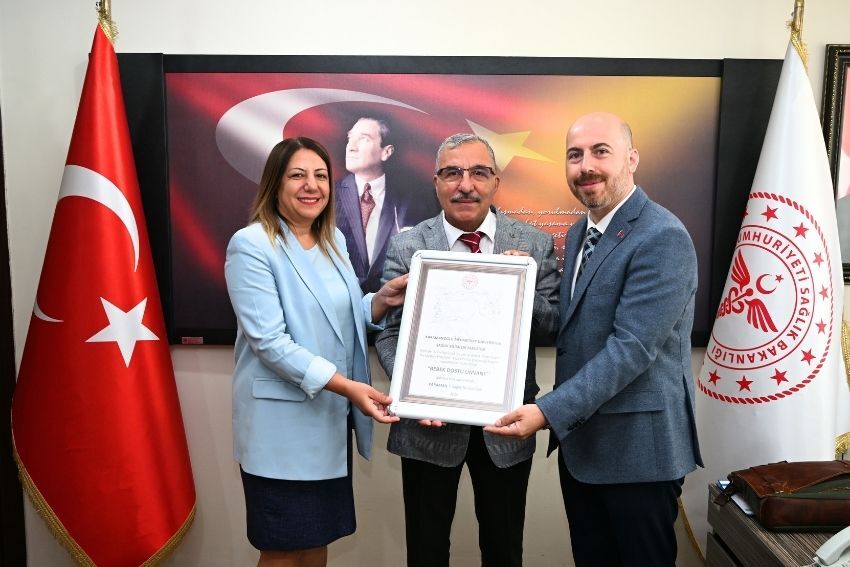 Kmuden Turkiyede Bir Ilk (2)