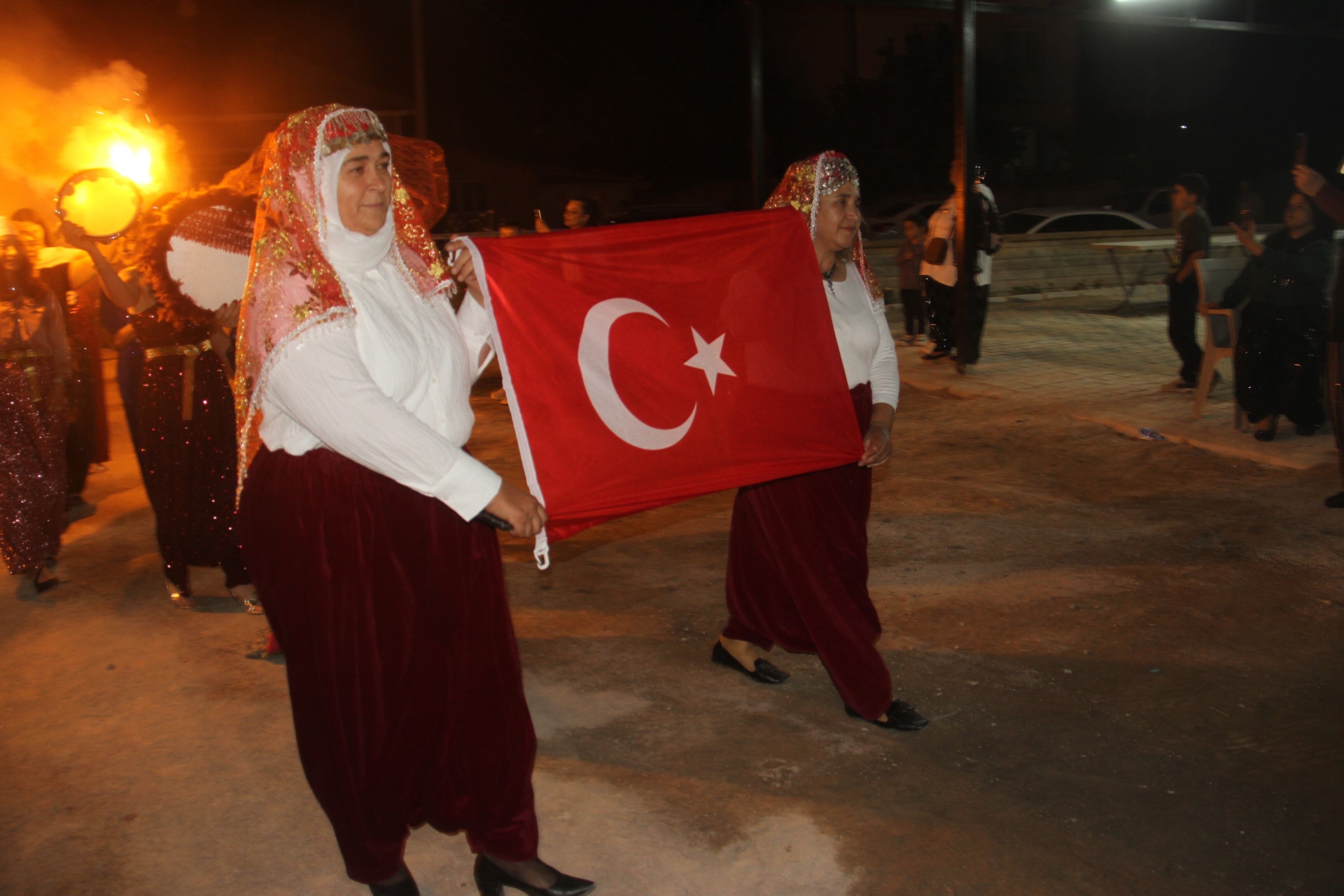 Konyada Salvarlar Giyildi Geleneksel Gece Yeniden Canlandi (1)
