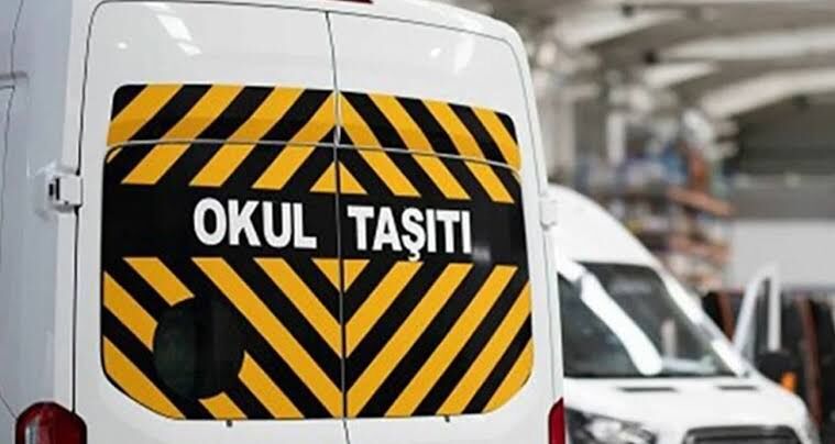 Okul Zili Calmadan Zam Geldi Velileri Bekleyen Okul Servis Ucretleri (2)