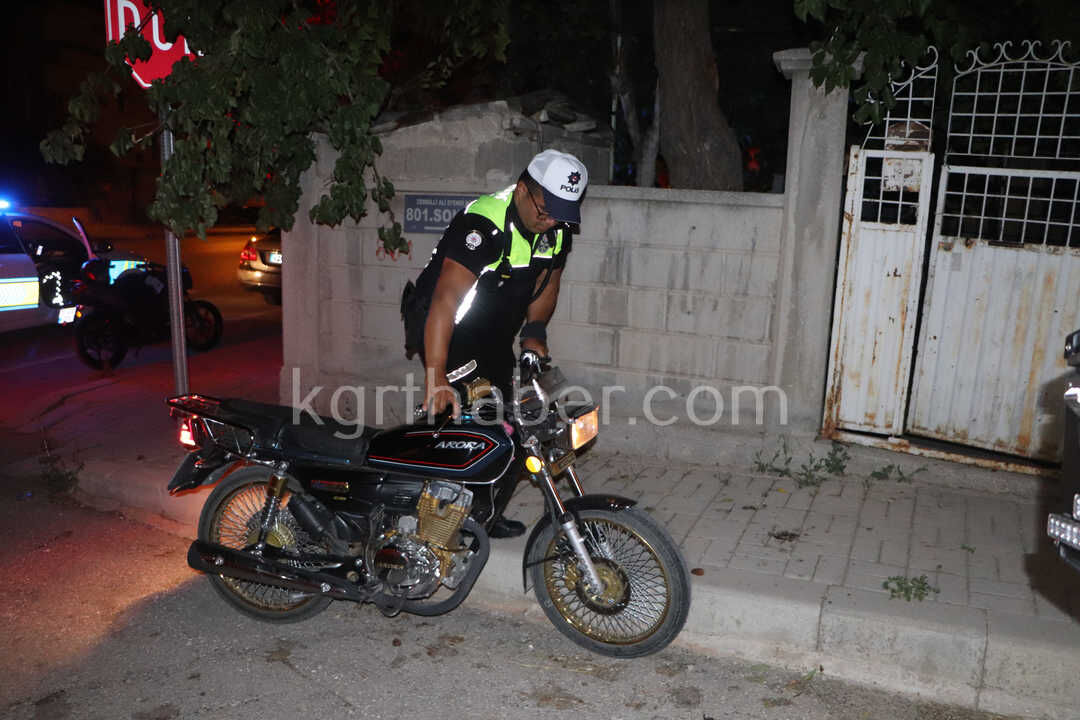 Polisin Dur Ihtarina Uymayan Motosiklet Surucusune 402 Bin Lira Ceza Kesildi2