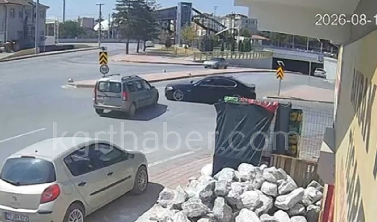 Ters Yonden Gelen Otomobil Kazaya Neden Oldu 10 Bin Lira Ceza Kesildi3