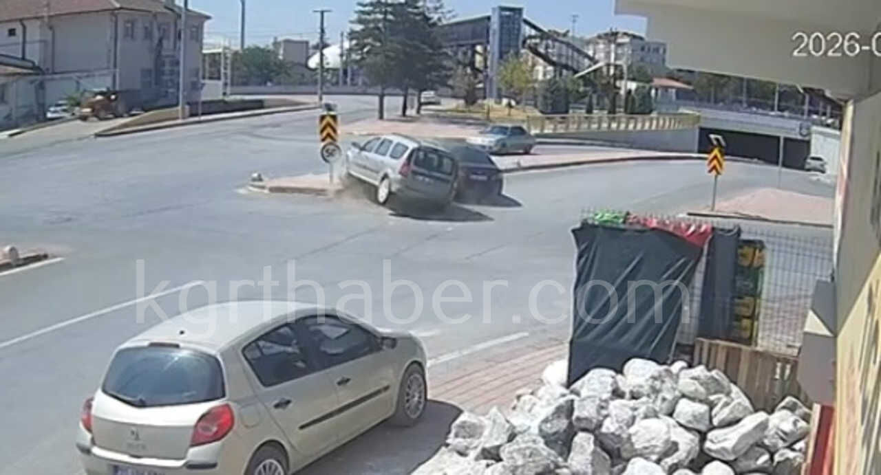 Ters Yonden Gelen Otomobil Kazaya Neden Oldu 10 Bin Lira Ceza Kesildi4