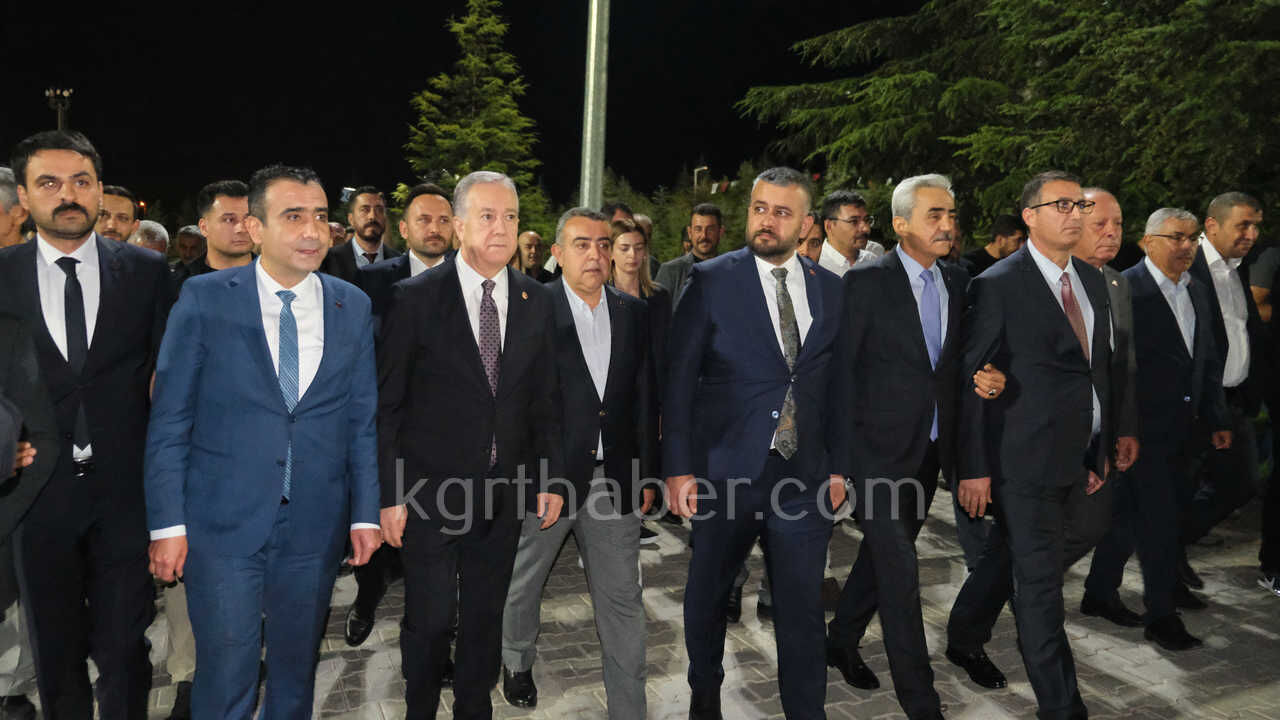 Uluslararasi Turk Dunyasi Soleninde Ikinci Gun Coskusu22