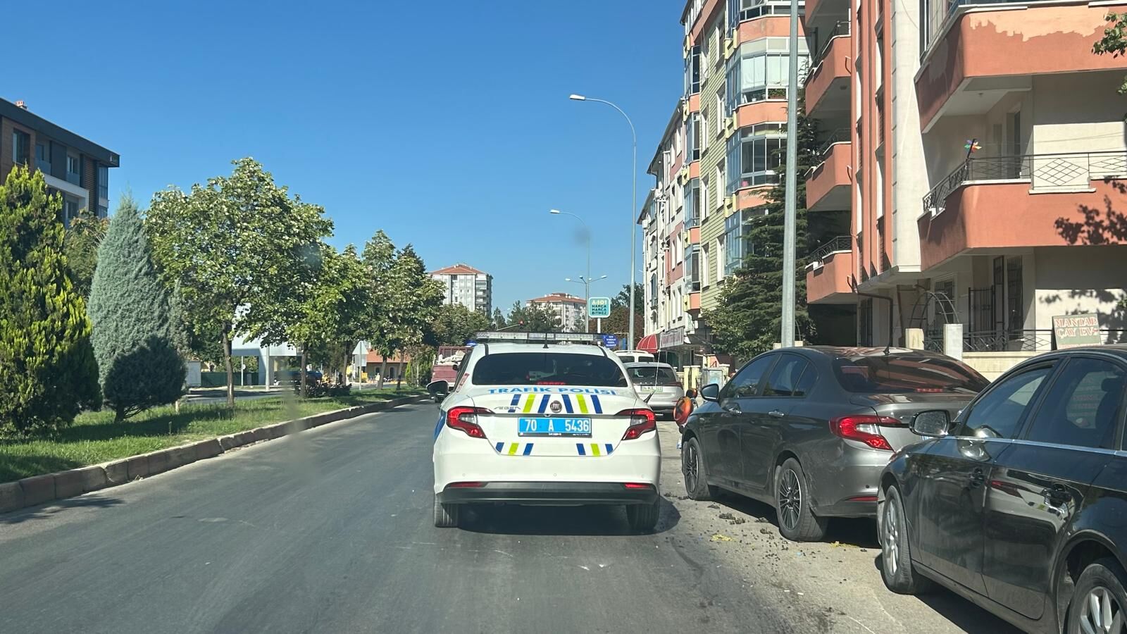 Uzumler Yola Sacildi Surucu Hastaneye Kaldirildi (1)