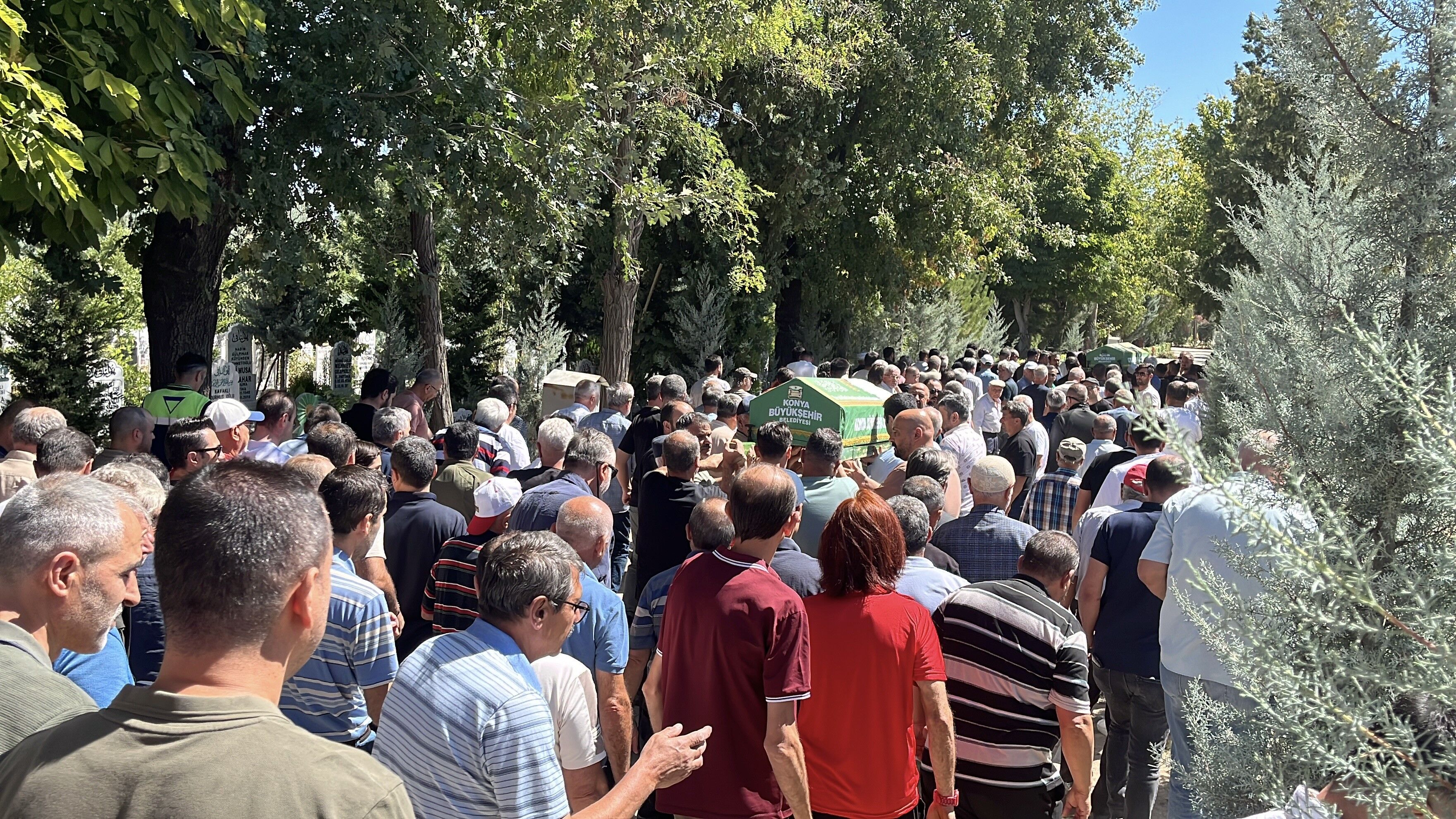 Feci Kazada Hayatini Kaybeden Yasli Cift Son Yolculuguna Ugurlandi (1)