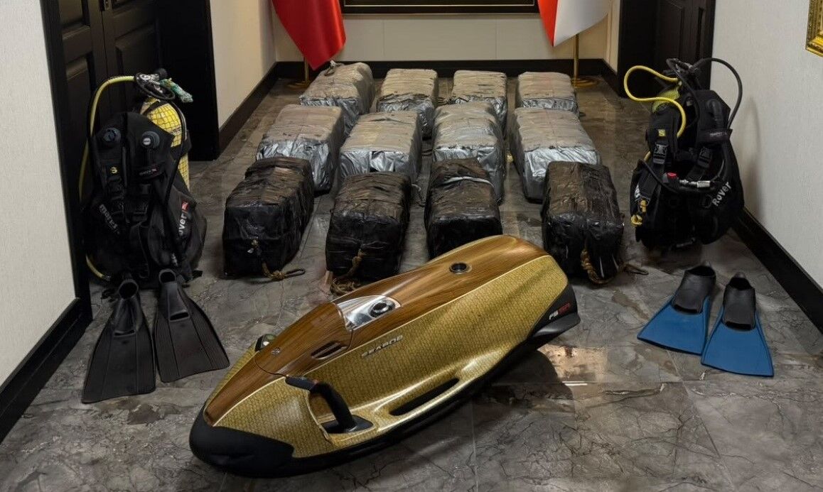 Film Gibi Operasyon Geminin Altindan 350 Kilo Kokain Cikti (1)