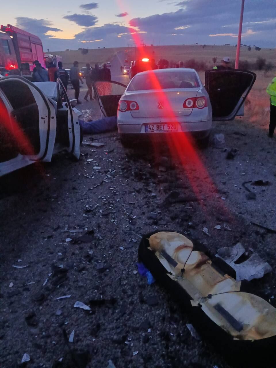 Karaman Son Dakika Zengen Guldere Yol Ayriminda Kaza 2 Olu 5 Yarali1