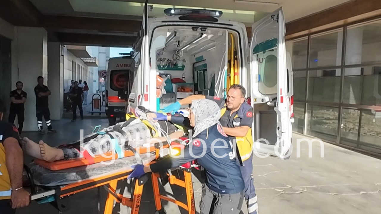 Karamanda 3Uncu Kattan Dusen Sahis Hayatini Kaybetti1