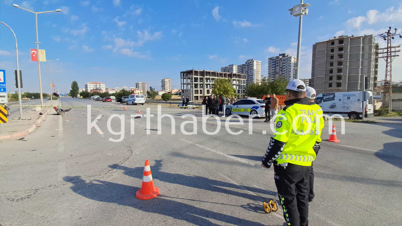Karaman'da Cip Elektrikli Bisiklete Çarptı 15 Yaşındaki Sürücü Ağır Yaralandı4