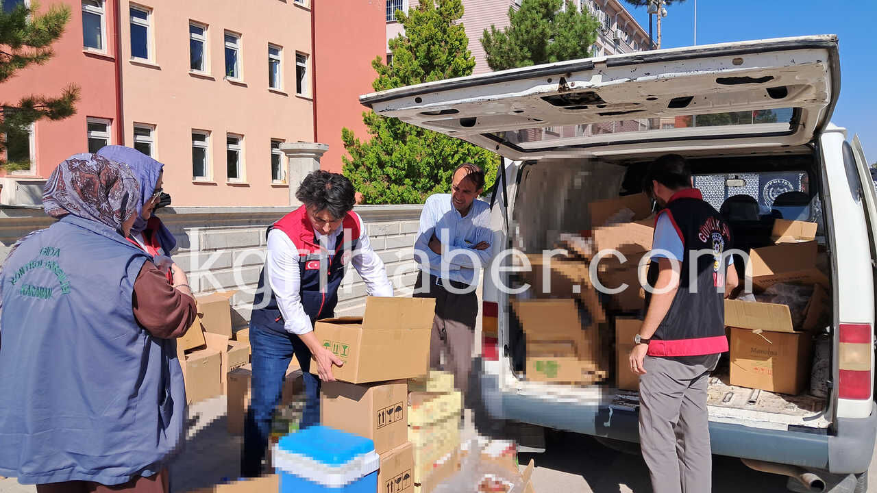 Karamanda Gida Guvenligi 1 Operasyonu Yuzlerce Kilo Ve Litre Urun Ele Gecirildi12