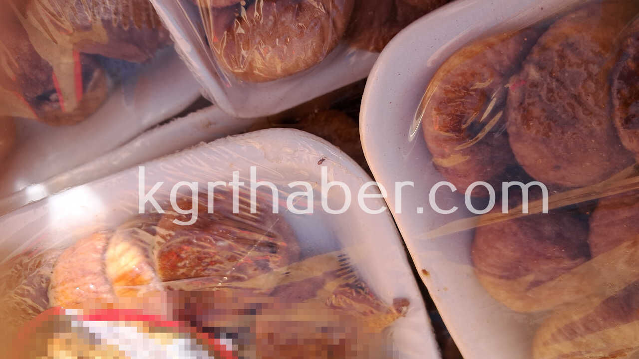 Karamanda Gida Guvenligi 1 Operasyonu Yuzlerce Kilo Ve Litre Urun Ele Gecirildi9