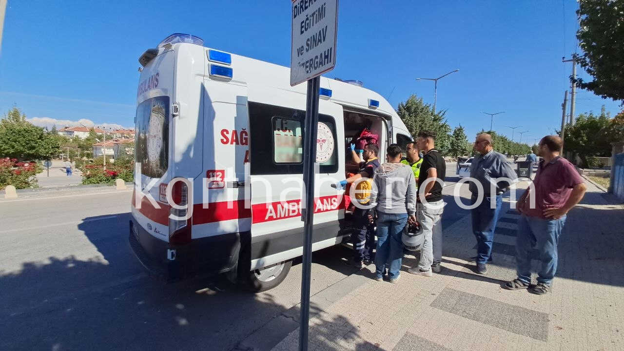 Karamanda Hafif Ticari Aracla Motosiklet Carpisti 1 Lise Ogrencisi5