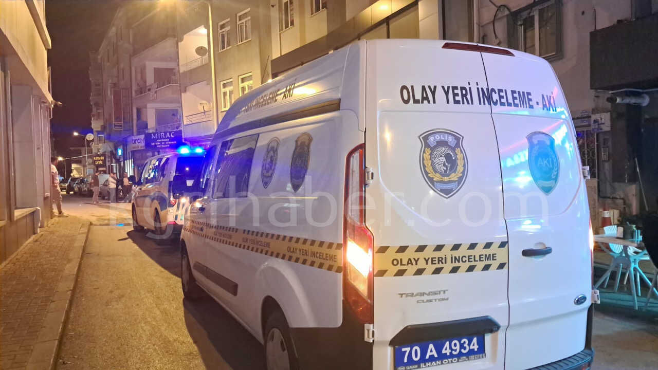 Karamanda Husumetli Iki Grup Arasinda Bicakli Kavga 15 Yasindaki Cocuk Yaralandi3