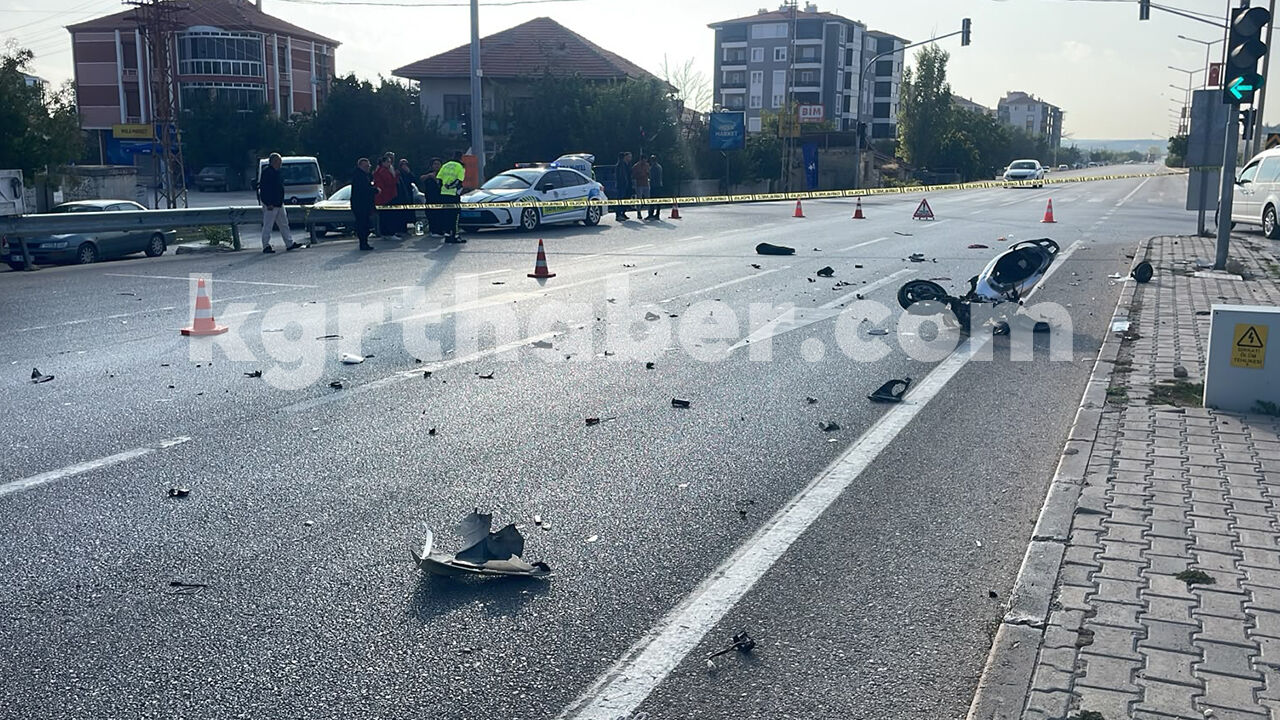 Karamanda Jandarma Kavsaginda Feci Kaza 1 Agir Yarali7