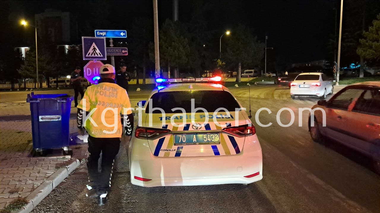 Karamanda Motosiklet Devrildi Genc Surucu Yarali0