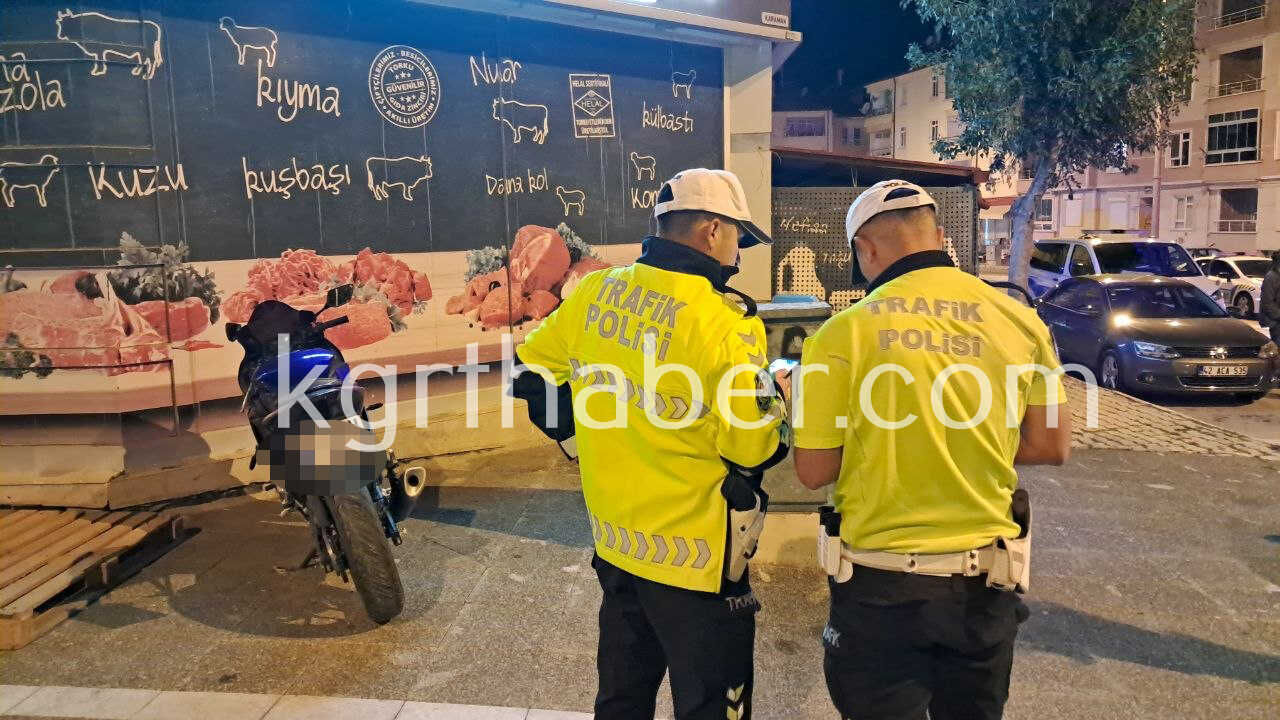 Karamanda Motosiklet Devrildi Genc Surucu Yarali2