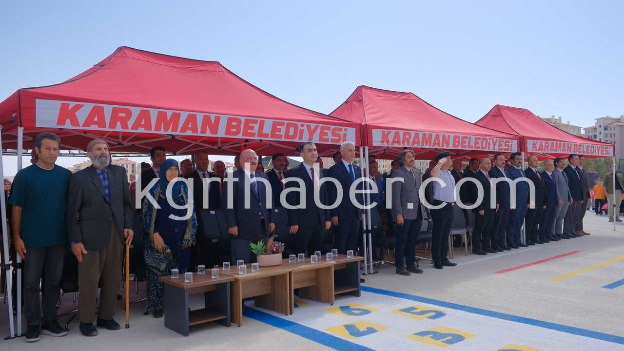 Karamanda Ogrenciler Yeni Egitim Yilina Coskuyla Basladi6