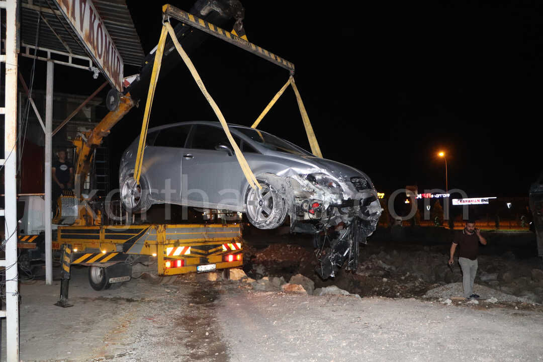 Karamanda Otomobil Insaatin Kazi Alanina Uctu 2 Yarali8