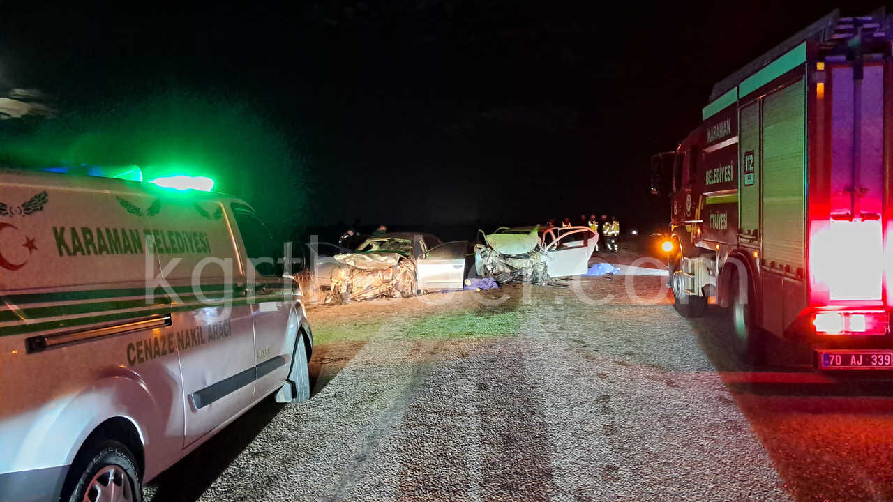 Karamanda Otomobiller Kafa Kafaya Carpisti 2 Olu 2Si Agir 5 Yarali3