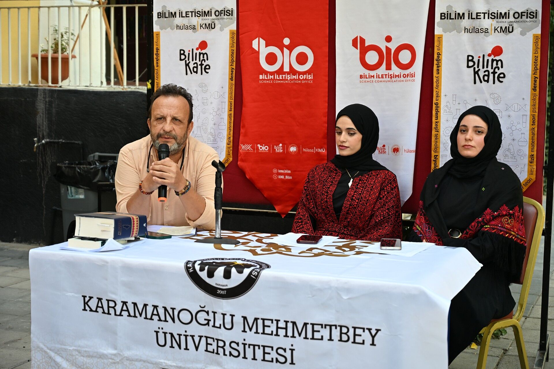 Kmuden Karamanda Gazzede Ogrenci Olmak Paneli Egitim Mucadelesi Anlatildi (1)