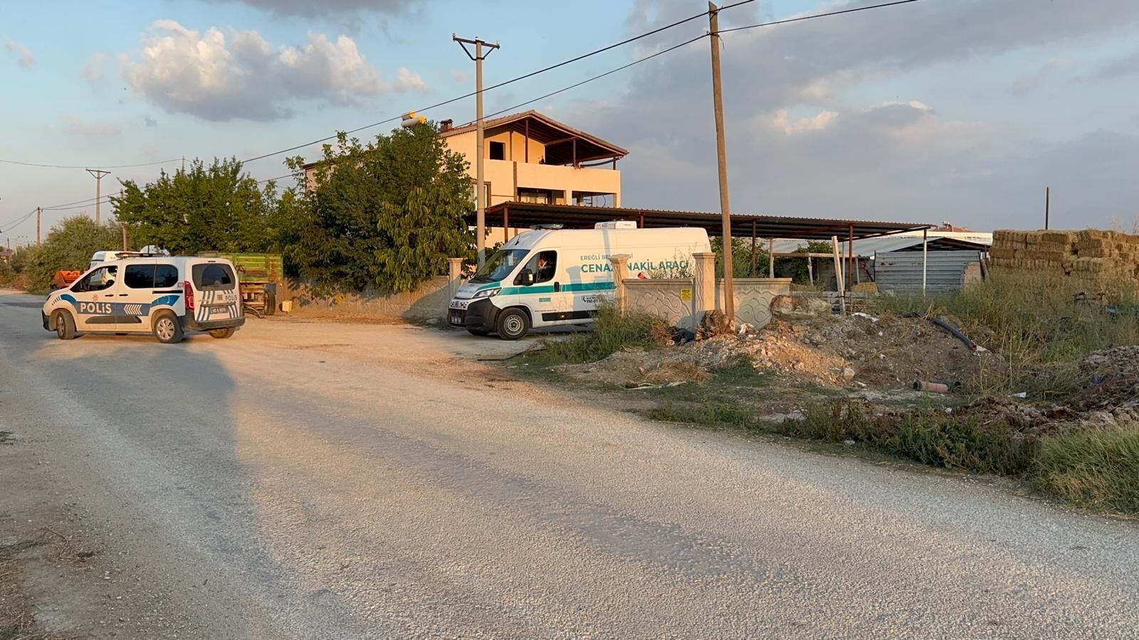 Konyada Traktorun Altinda Kalan 4 Yasindaki Cocuk Hayatini Kaybetti (2)