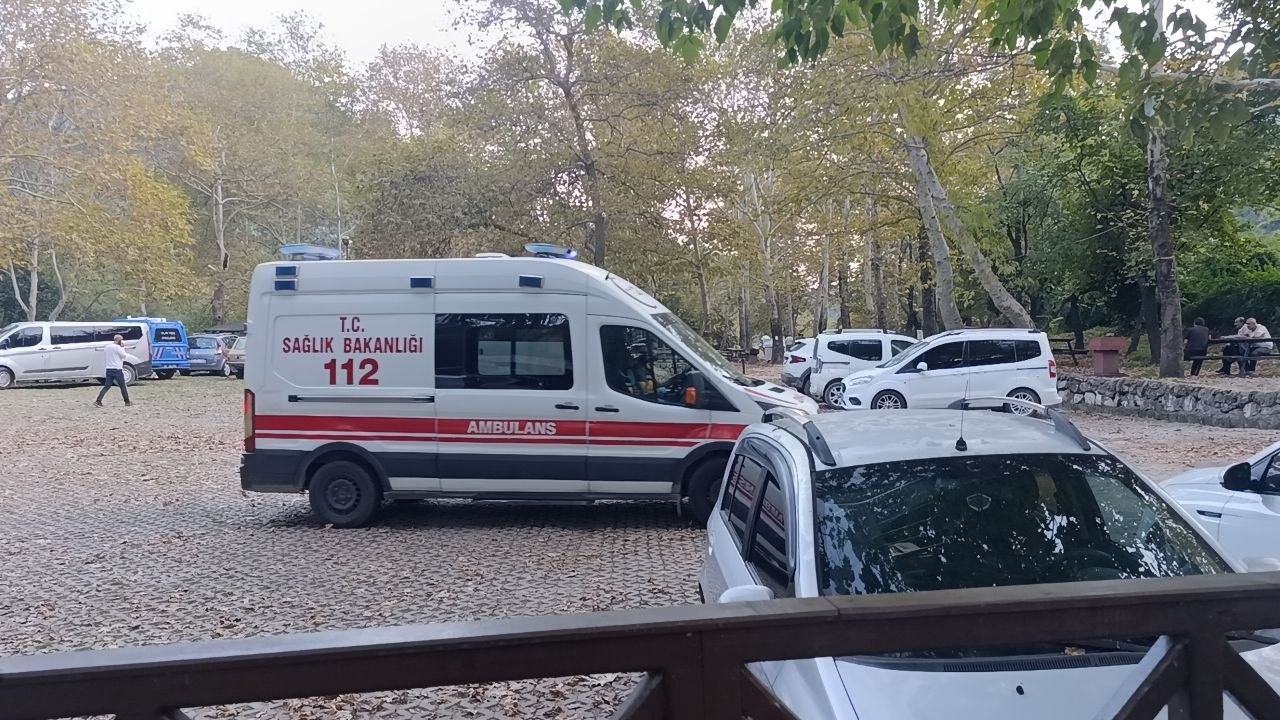 Adanada Piknikte Silahli Saldiri 22 Yasindaki Sevda Hayatini Kaybetti (2)