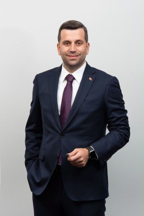 atasehirde-baskanvekili-belli-oldu-serdar-orhan-secildi