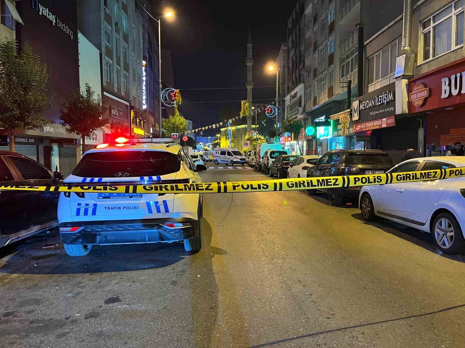 Esenlerde Tartisma Kanli Bitti 2 Kisi Vuruldu (1)